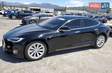 Tesla Model S 2018
