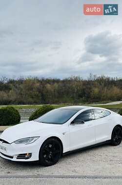 Лифтбек Tesla Model S 2013 в 