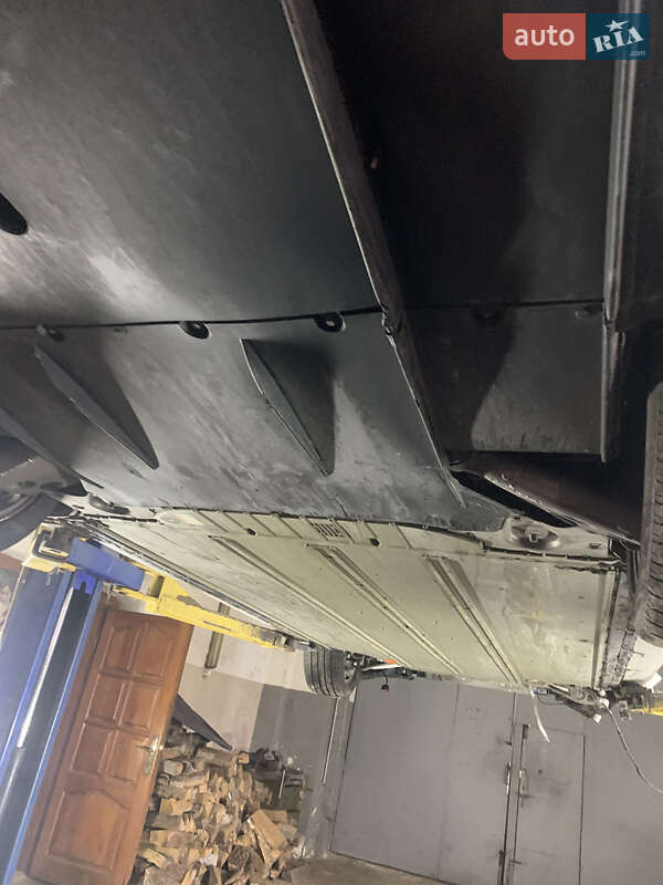 Лифтбек Tesla Model S 2016 в Ровно фото 14 Лифтбек Tesla Model S 2016 в Ровно