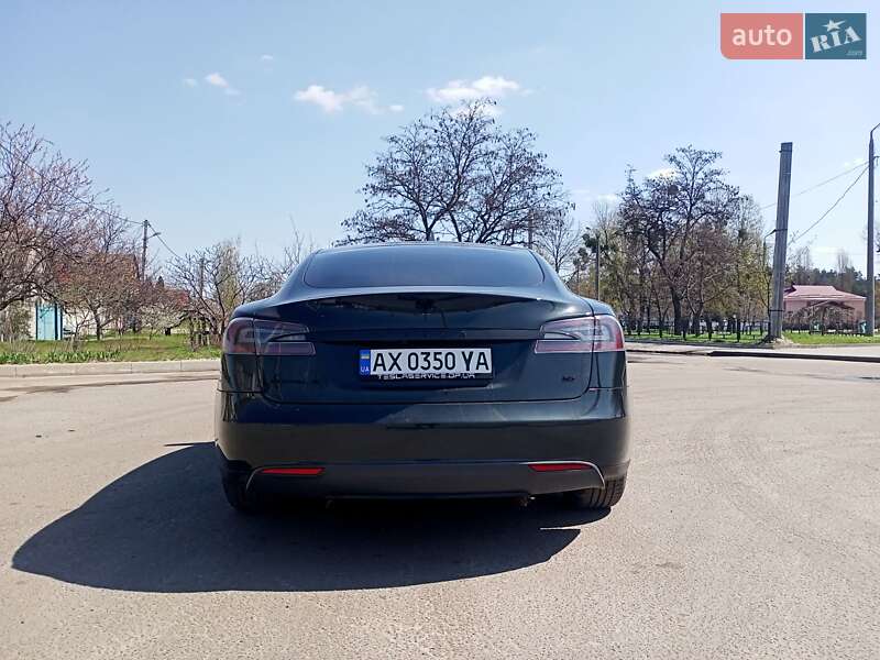 Лифтбек Tesla Model S 2013 в Харькове
