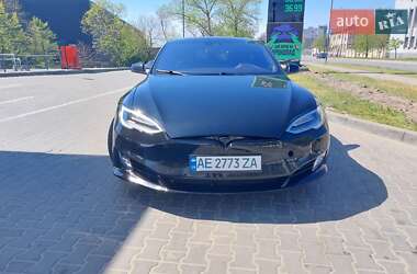Лифтбек Tesla Model S 2014 в Днепре