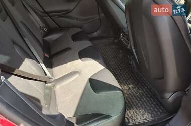 Лифтбек Tesla Model S 2014 в 