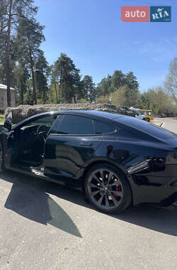 Ліфтбек Tesla Model S 2018 в 