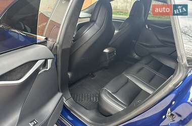 Лифтбек Tesla Model S 2018 в 
