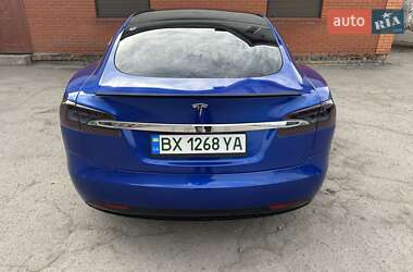 Лифтбек Tesla Model S 2018 в 