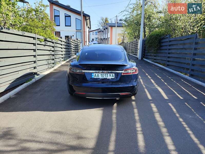 Лифтбек Tesla Model S 2014 в Ирпене фото 13 Лифтбек Tesla Model S 2014 в Ирпене