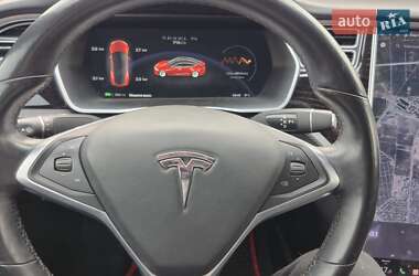 Лифтбек Tesla Model S 2017 в Киеве фото 24 Лифтбек Tesla Model S 2017 в Киеве