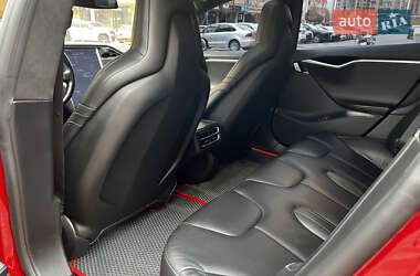 Лифтбек Tesla Model S 2016 в 