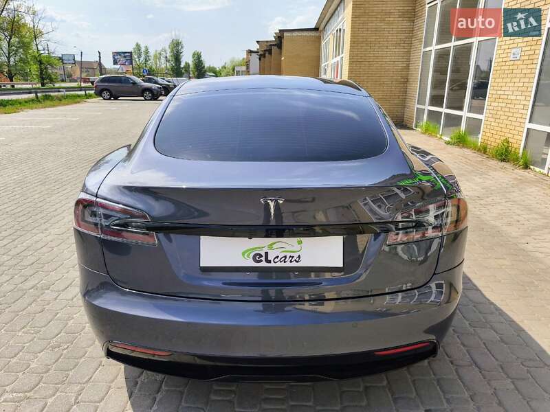 Лифтбек Tesla Model S 2022 в Харькове
