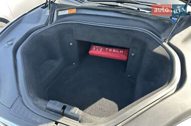 Лифтбек Tesla Model S 2013 в Одессе
