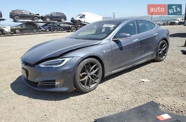 Ліфтбек Tesla Model S 2019 в Житомирі