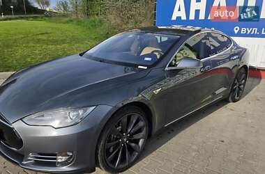 Лифтбек Tesla Model S 2014 в Тернополе