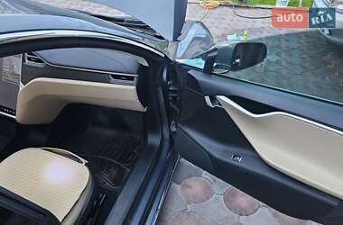 Лифтбек Tesla Model S 2014 в Тернополе