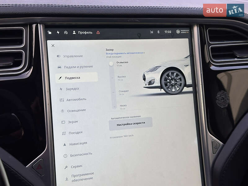 Лифтбек Tesla Model S 2014 в Киеве