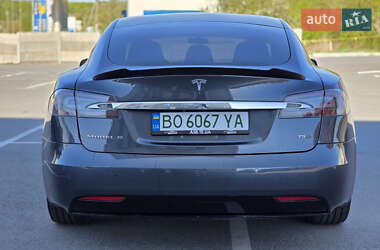 Лифтбек Tesla Model S 2018 в 