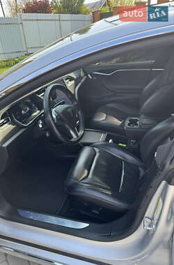 Лифтбек Tesla Model S 2017 в Владимире фото 7 Лифтбек Tesla Model S 2017 в Владимире