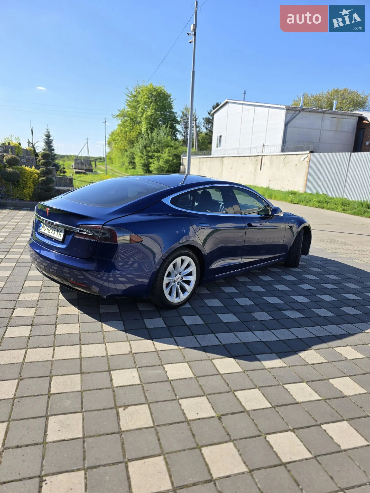 2017 Tesla Model S - мініатюра 19