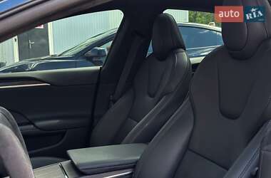 Лифтбек Tesla Model S 2023 в 
