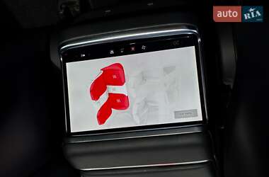 Лифтбек Tesla Model S 2023 в 