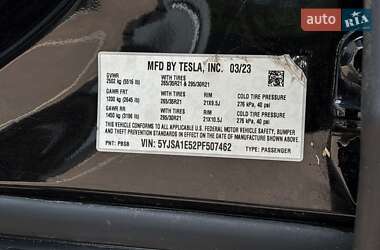 Лифтбек Tesla Model S 2023 в 