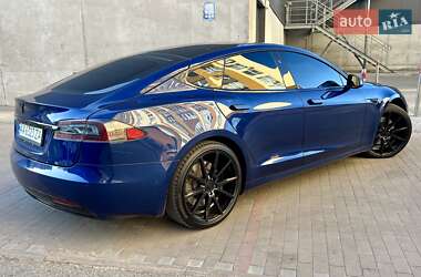 Лифтбек Tesla Model S 2017 в 
