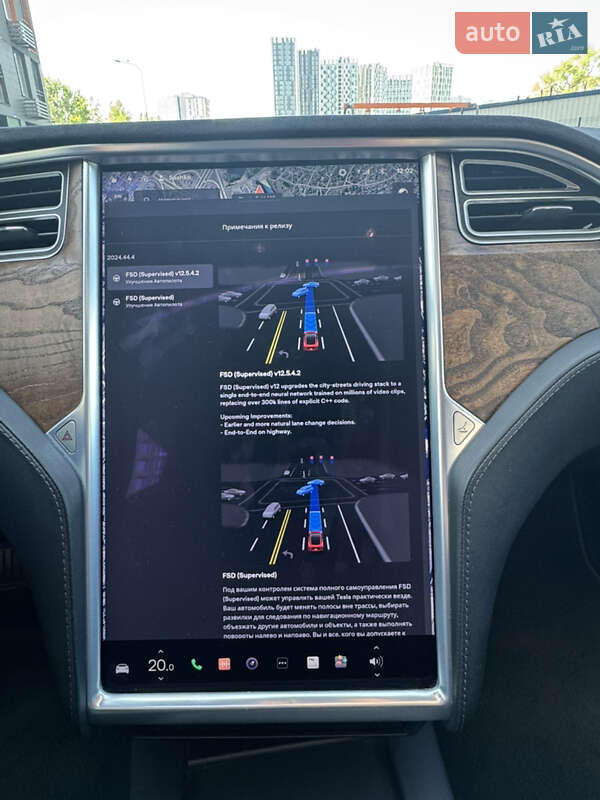 Лифтбек Tesla Model S 2016 в Киеве