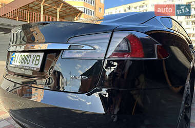 Лифтбек Tesla Model S 2017 в 