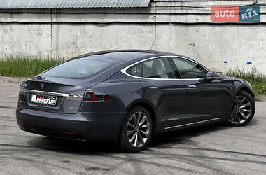 Лифтбек Tesla Model S 2017 в 