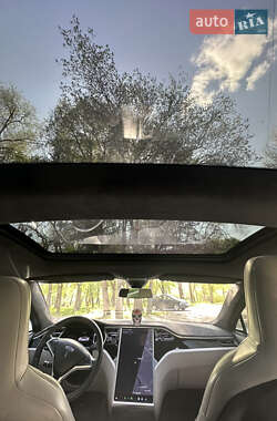 Лифтбек Tesla Model S 2016 в Харькове