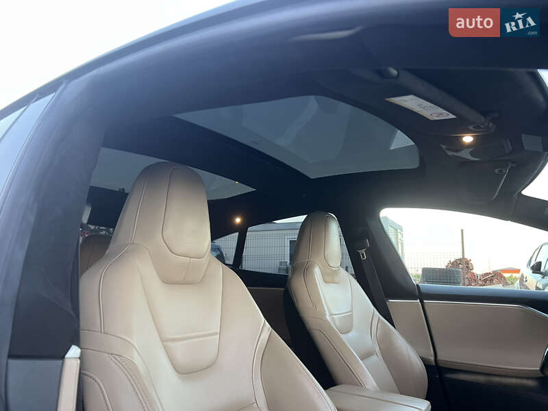 Лифтбек Tesla Model S 2015 в Одессе