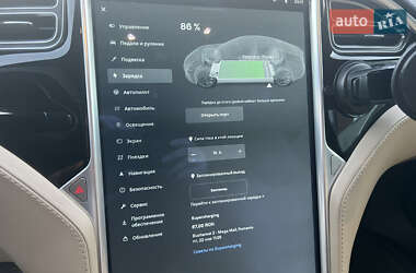 Лифтбек Tesla Model S 2015 в 