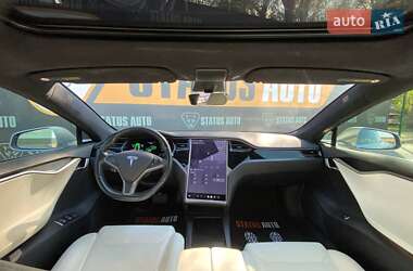 Ліфтбек Tesla Model S 2018 в 