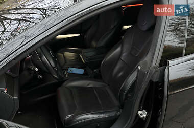 Ліфтбек Tesla Model S 2016 в 