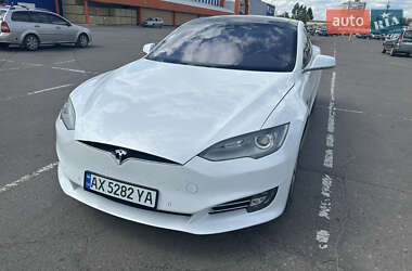 Лифтбек Tesla Model S 2016 в Харькове
