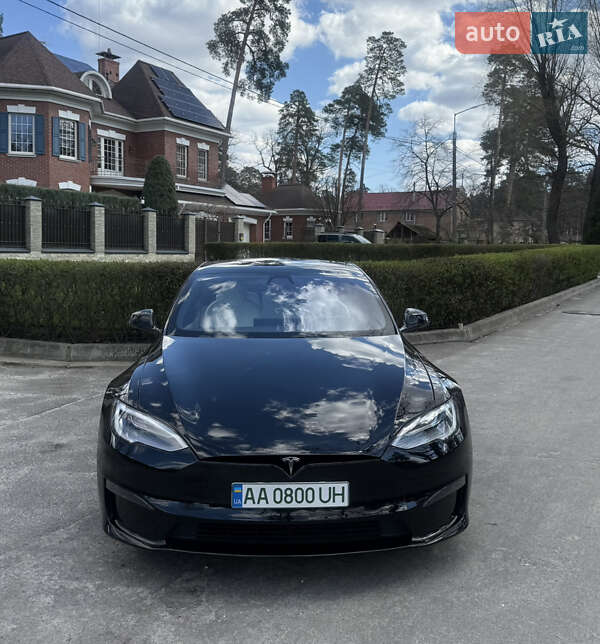 Лифтбек Tesla Model S 2022 в Киеве