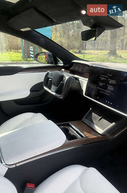 Лифтбек Tesla Model S 2022 в 