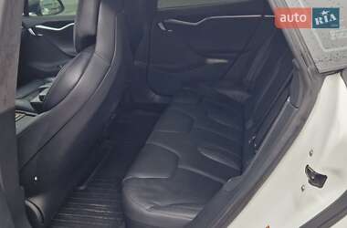 Ліфтбек Tesla Model S 2017 в 