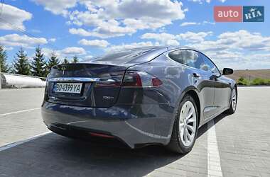 Лифтбек Tesla Model S 2017 в 