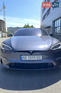 Лифтбек Tesla Model S 2022 в 