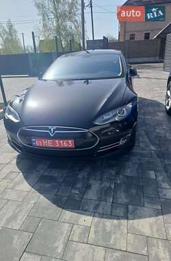Лифтбек Tesla Model S 2014 в Ровно
