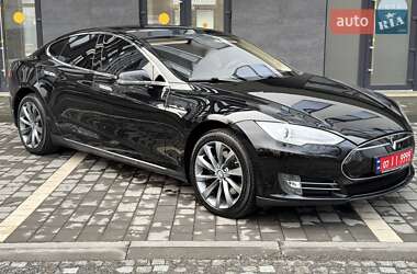 Ліфтбек Tesla Model S 2013 в 
