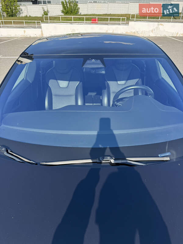 Ліфтбек Tesla Model S 2018 в Києві