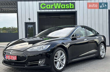 Лифтбек Tesla Model S 2014 в 