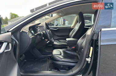 Лифтбек Tesla Model S 2014 в 
