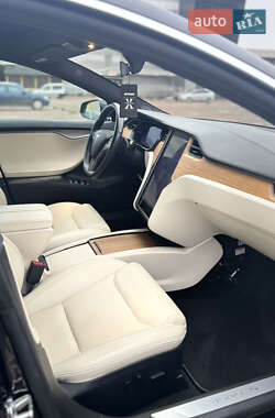 Ліфтбек Tesla Model S 2019 в 