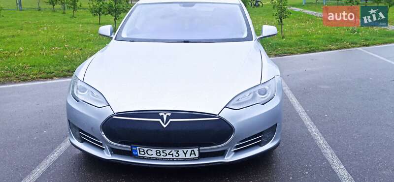 Лифтбек Tesla Model S 2013 в Богородчанах