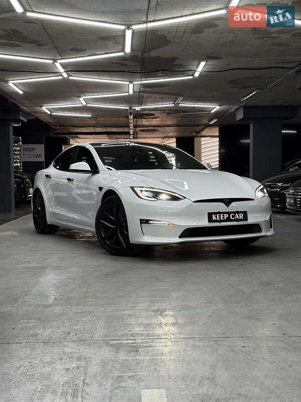 Tesla Model S 2022