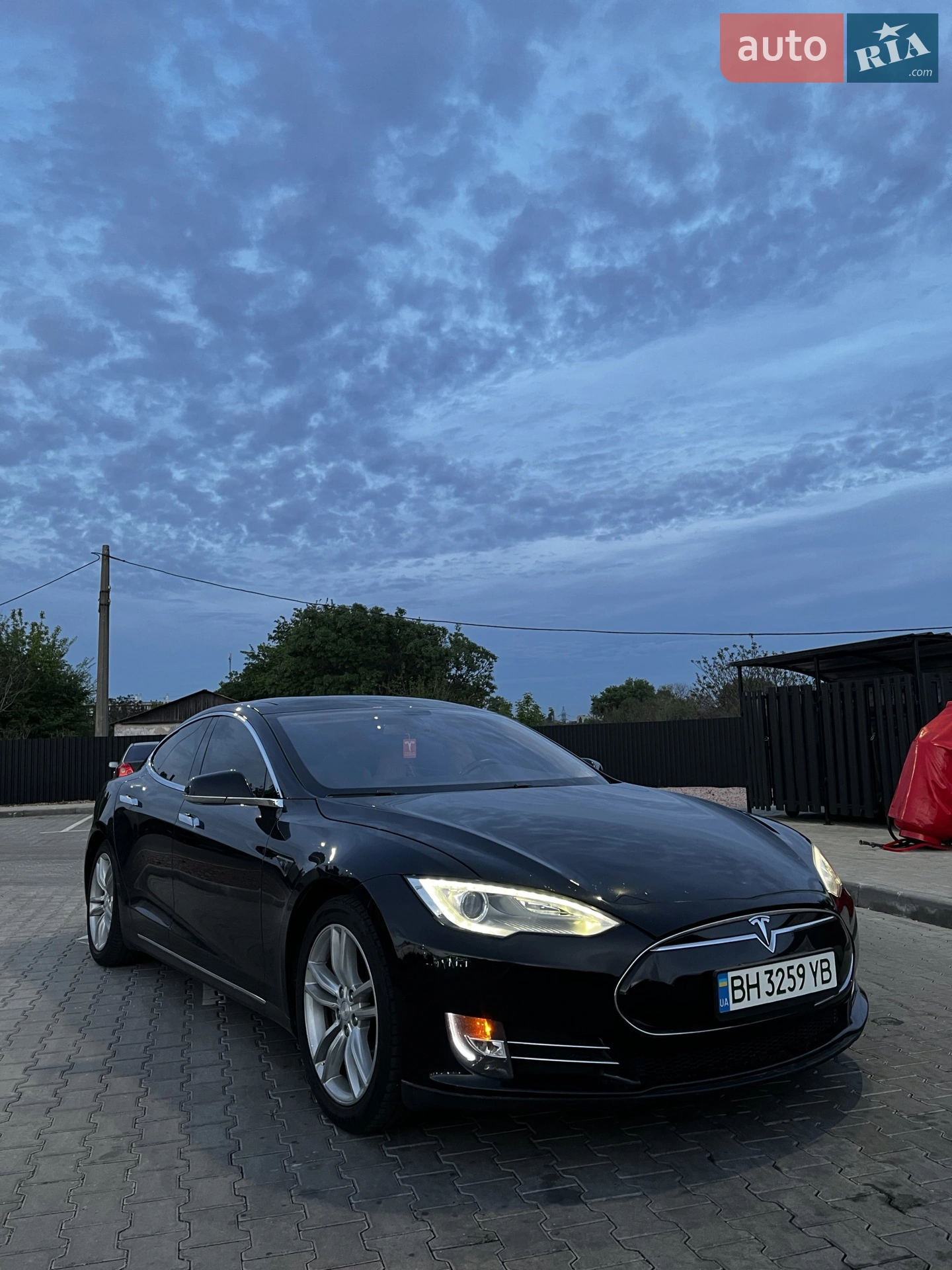 2013 Tesla Model S - мініатюра 4