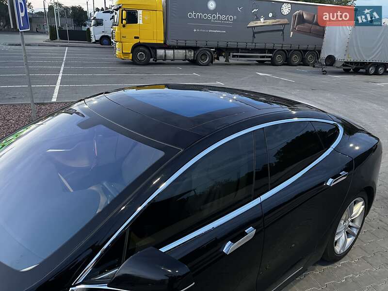 Лифтбек Tesla Model S 2013 в Одессе