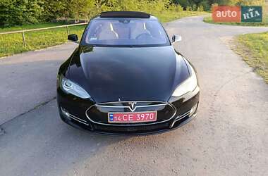 Ліфтбек Tesla Model S 2016 в 